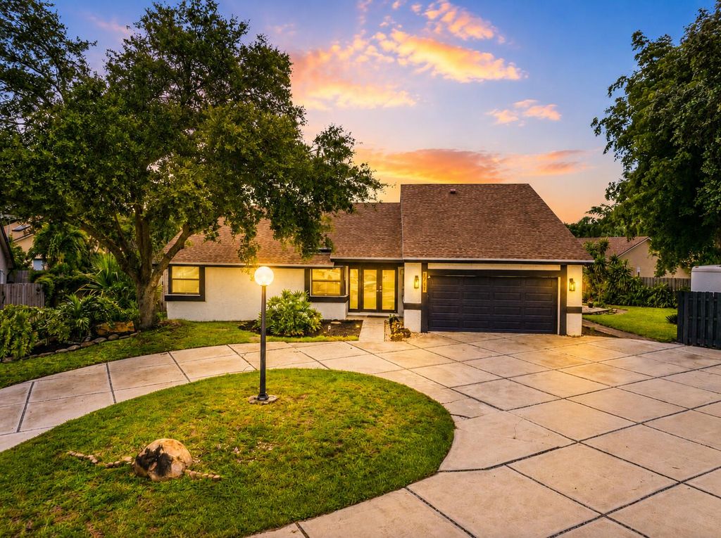 5731 NW 54th Way, Tamarac, FL 33319