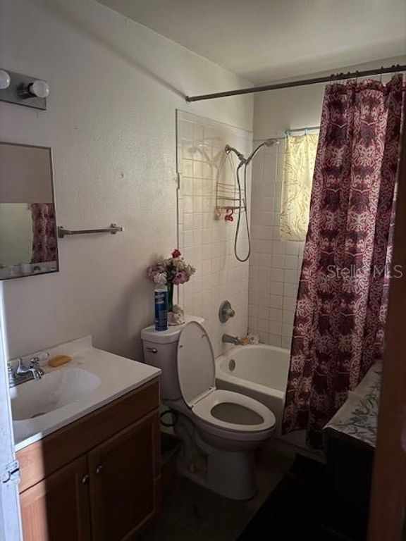 Image 14 of property listing at 8609 N 13TH STREET, Tampa, FL 33604