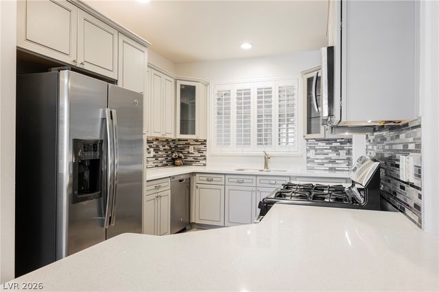 2050 West Warm Springs Road 1421, Henderson, NV 89014