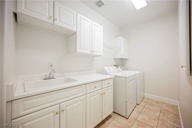 2050 West Warm Springs Road 1421, Henderson, NV 89014