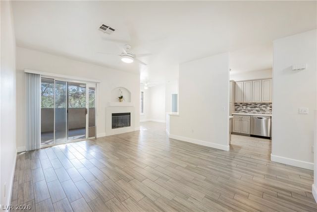 2050 West Warm Springs Road 1421, Henderson, NV 89014