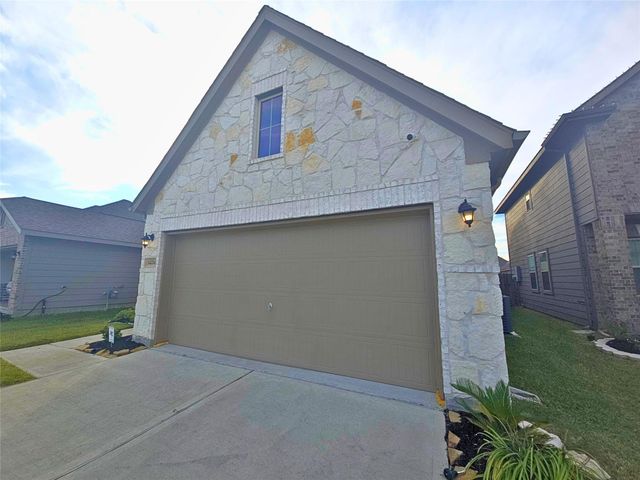 14214 Singing Oaks Trail, Houston, TX 77045