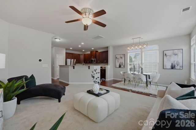 6226 Rockefeller Lane, Charlotte, NC 28210