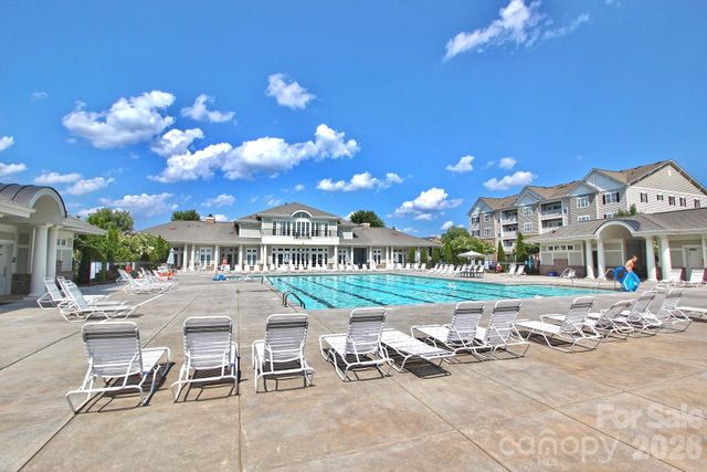 6226 Rockefeller Lane, Charlotte, NC 28210