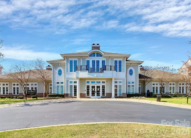 6226 Rockefeller Lane, Charlotte, NC 28210