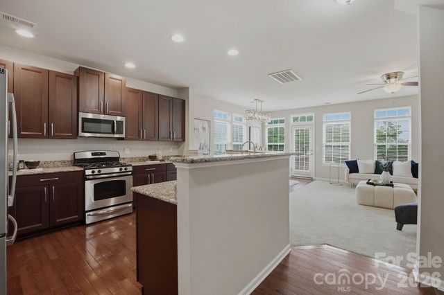 6226 Rockefeller Lane, Charlotte, NC 28210