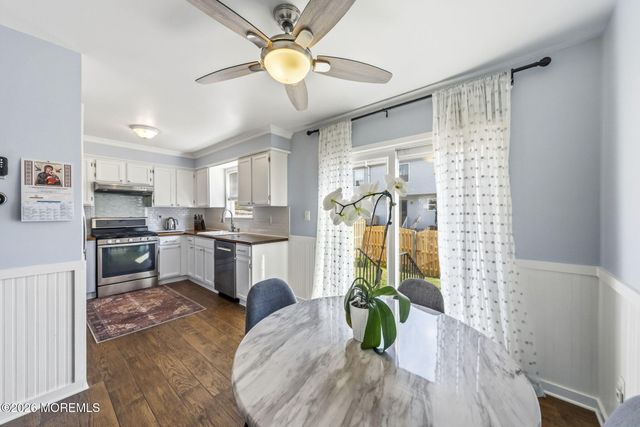 10 Peachtree Lane 303, Jamesburg, NJ 08831