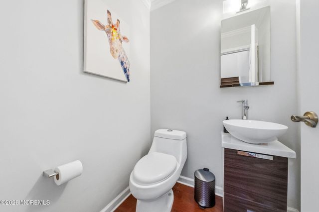 10 Peachtree Lane 303, Jamesburg, NJ 08831