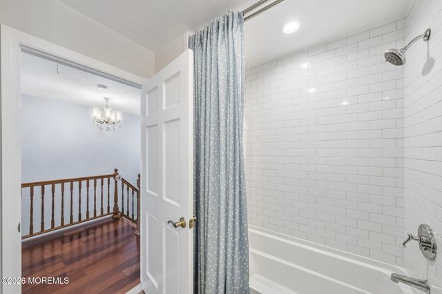 10 Peachtree Lane 303, Jamesburg, NJ 08831