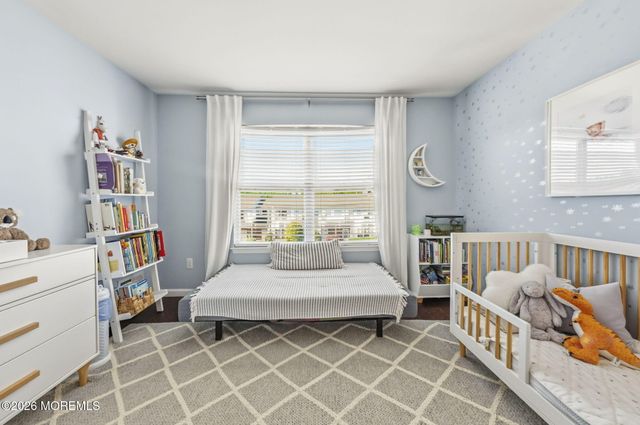 10 Peachtree Lane 303, Jamesburg, NJ 08831