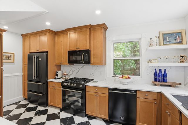 256 Great Road, Stow, MA 01775