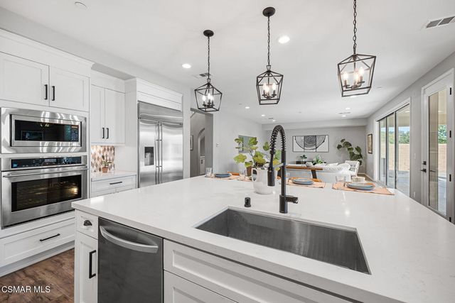 12668 Deer Grass Court, Moorpark, CA 93021