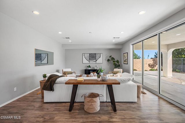 12668 Deer Grass Court, Moorpark, CA 93021