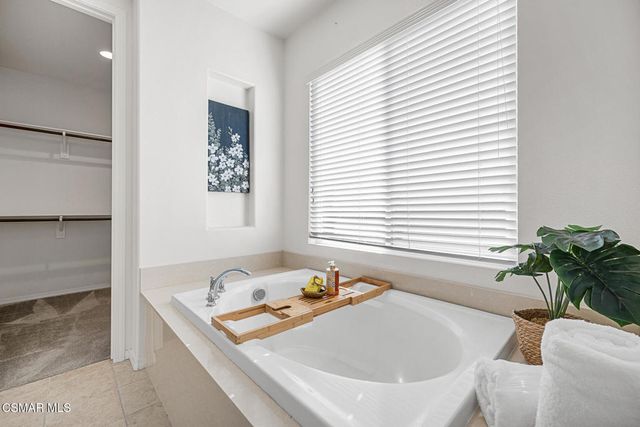 12668 Deer Grass Court, Moorpark, CA 93021