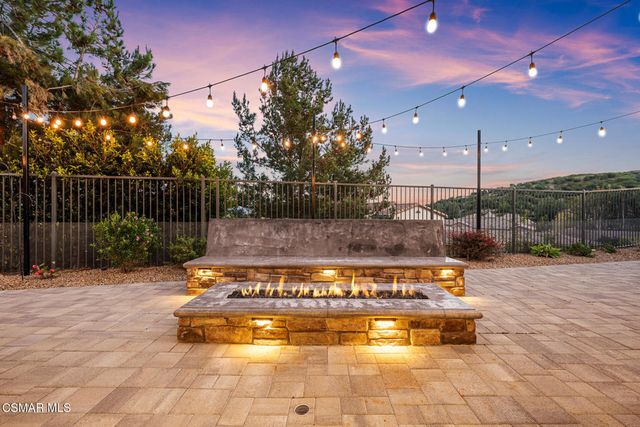 12668 Deer Grass Court, Moorpark, CA 93021