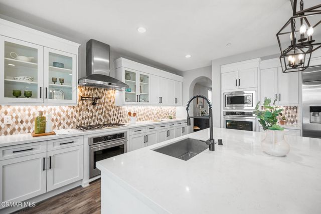 12668 Deer Grass Court, Moorpark, CA 93021