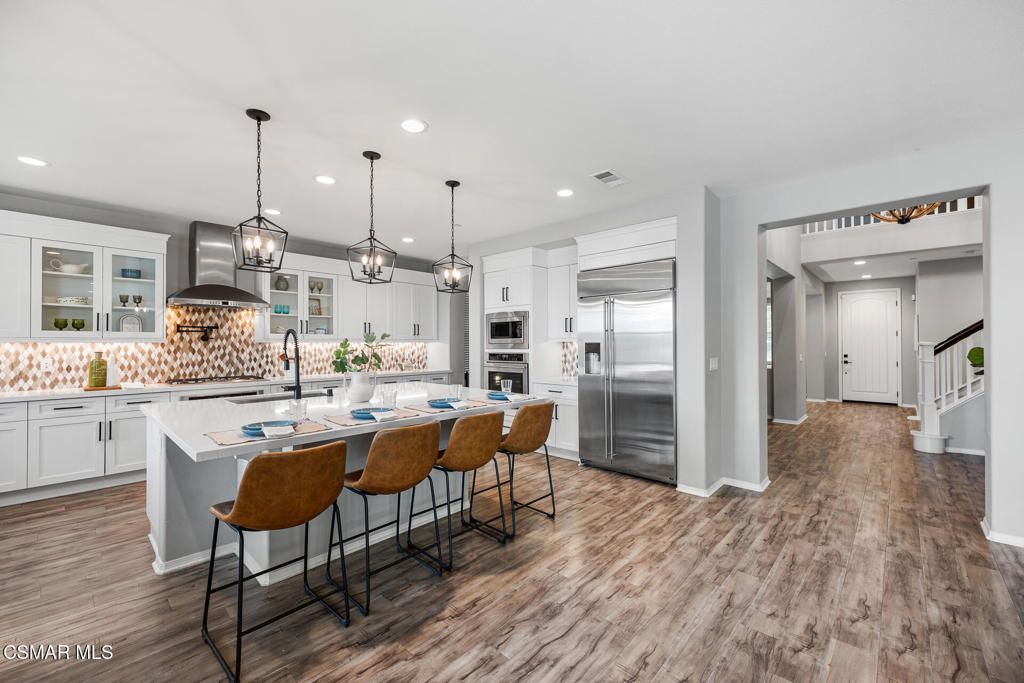 Image 18 of property listing at 12668 Deer Grass Court, Moorpark, CA 93021