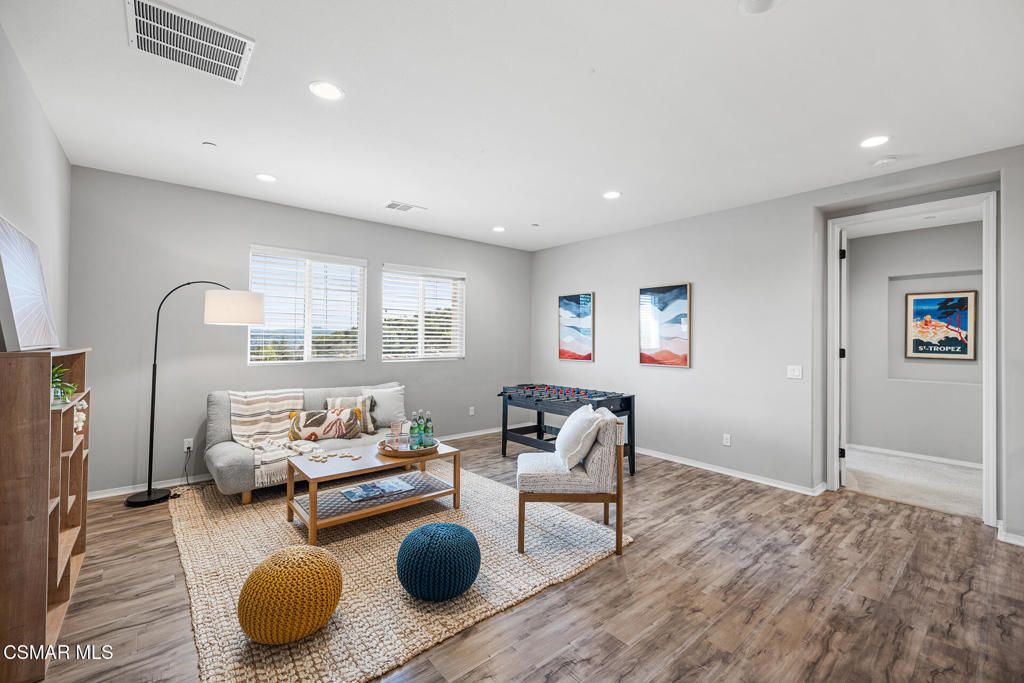 Image 27 of property listing at 12668 Deer Grass Court, Moorpark, CA 93021