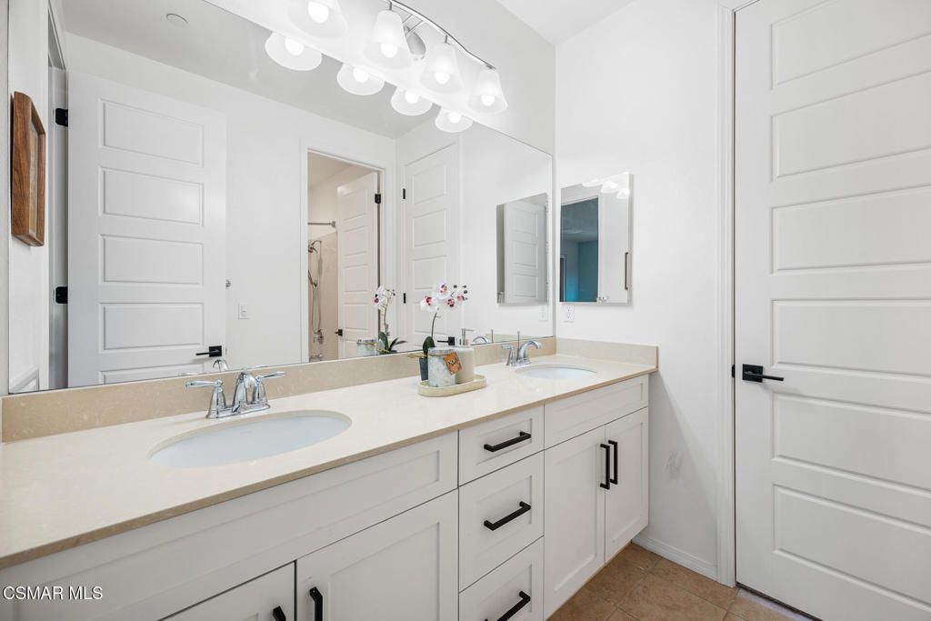 Image 35 of property listing at 12668 Deer Grass Court, Moorpark, CA 93021