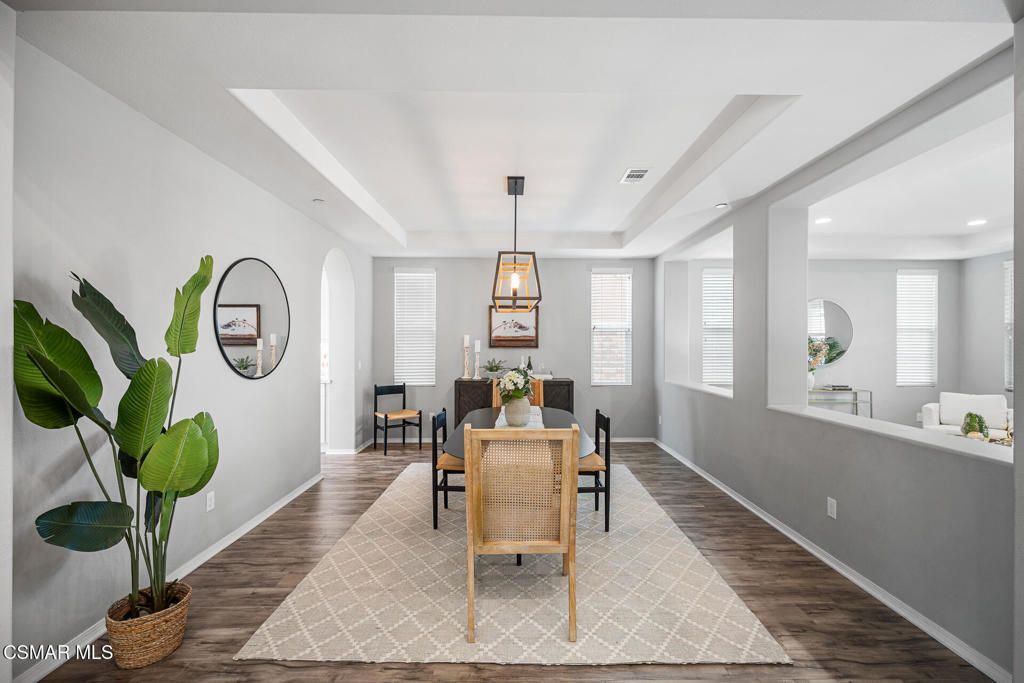 Image 7 of property listing at 12668 Deer Grass Court, Moorpark, CA 93021