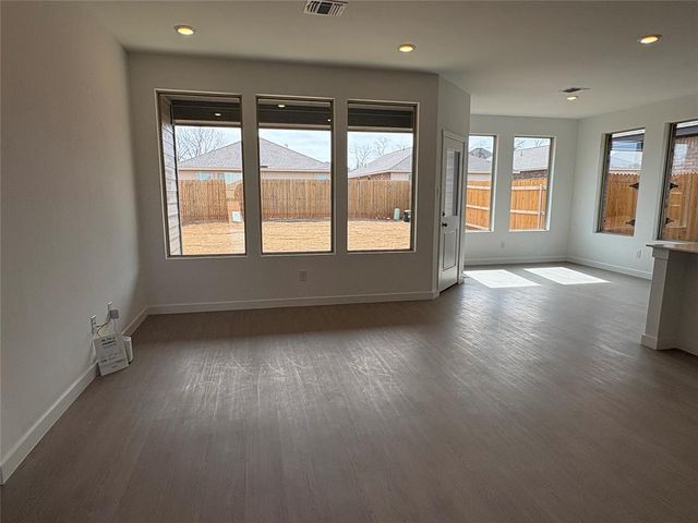 9117 SW 19th Street, Oklahoma City, OK 73128