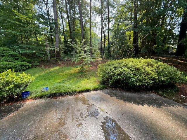 3733 Tree Bark Lane, Snellville, GA 30039
