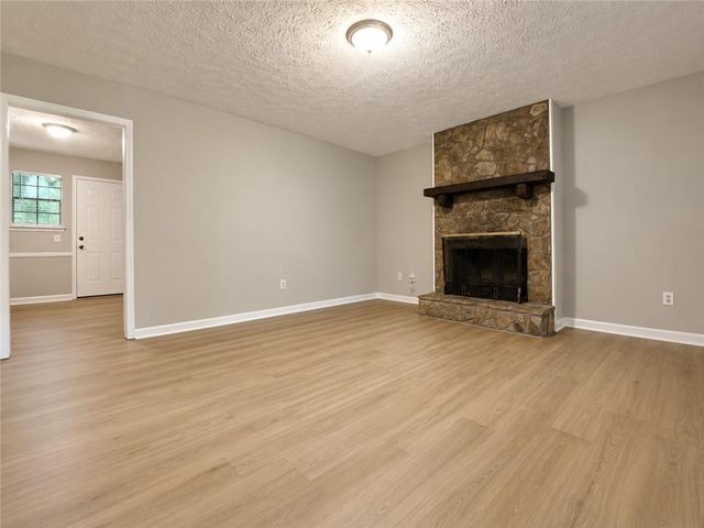 3733 Tree Bark Lane, Snellville, GA 30039