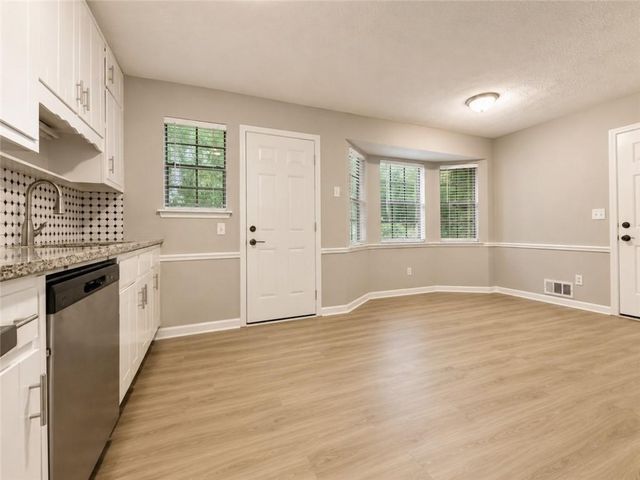 3733 Tree Bark Lane, Snellville, GA 30039