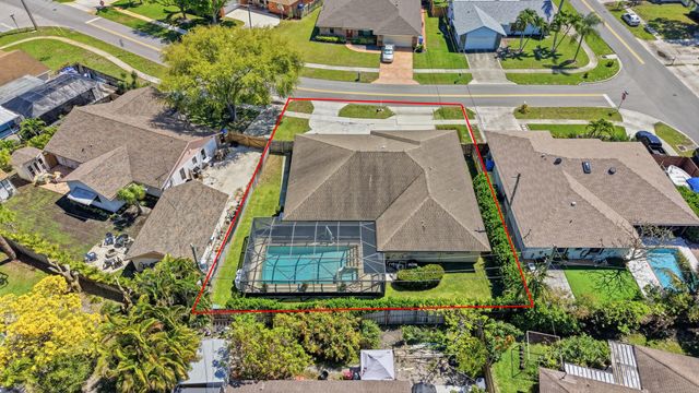 1207 Sea Pines Lane, Lantana, FL 33462