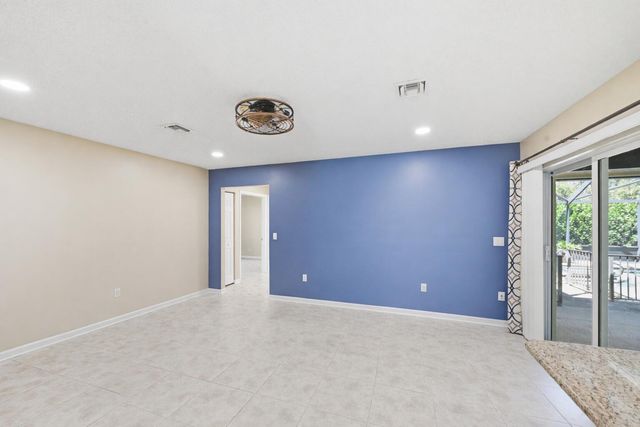 1207 Sea Pines Lane, Lantana, FL 33462