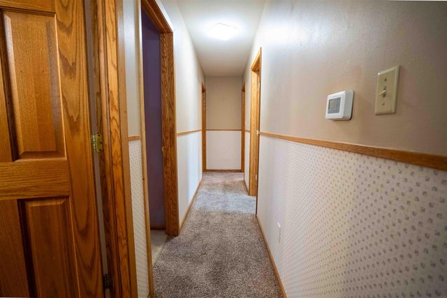 2300 NW 3rd Avenue, Waverly, IA 50677