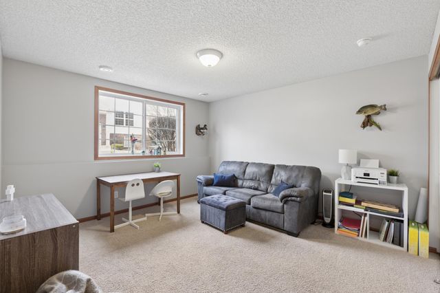 15240 Fanning Drive N, Hugo, MN 55038