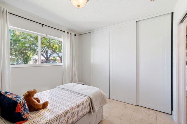 2140 NE 52nd Court, Fort Lauderdale, FL 33308