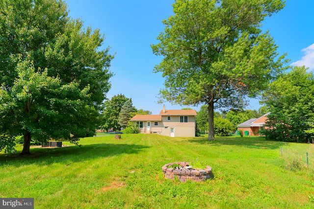 74 PHILCHRIS DR, Dover, DE 19901