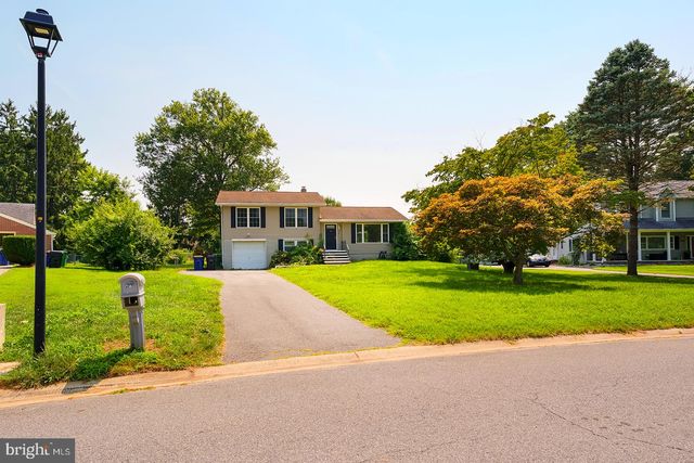 74 PHILCHRIS DR, Dover, DE 19901