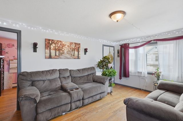 218 Calvary Street 2, Waltham, MA 02453