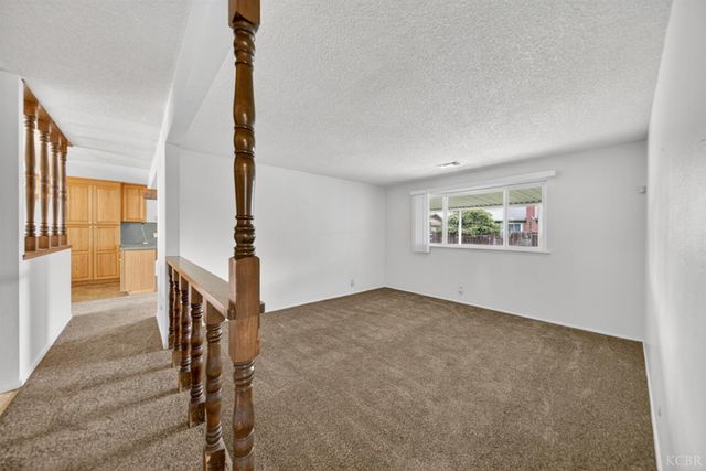 680 E Spruce Avenue, Lemoore, CA 93245