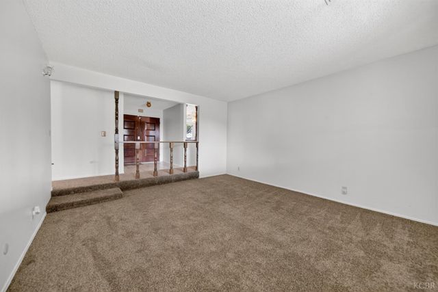 680 E Spruce Avenue, Lemoore, CA 93245