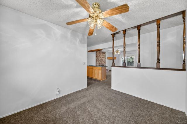 680 E Spruce Avenue, Lemoore, CA 93245