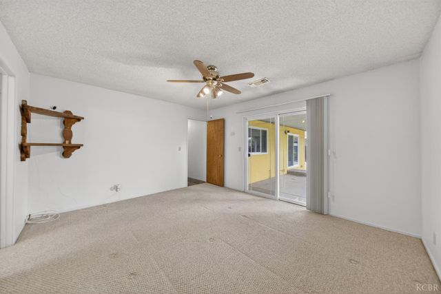680 E Spruce Avenue, Lemoore, CA 93245