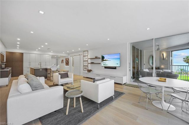 4051 Gulf Shore BLVD N # 201, Naples, FL 34103