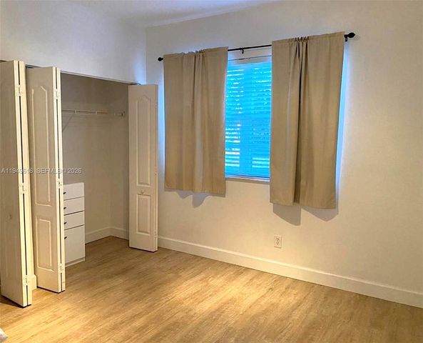 9842 NW 29th St, Doral, FL 33172