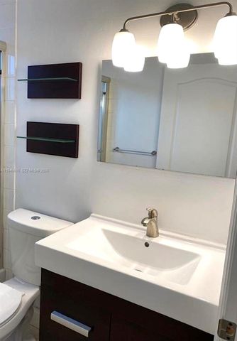 9842 NW 29th St, Doral, FL 33172