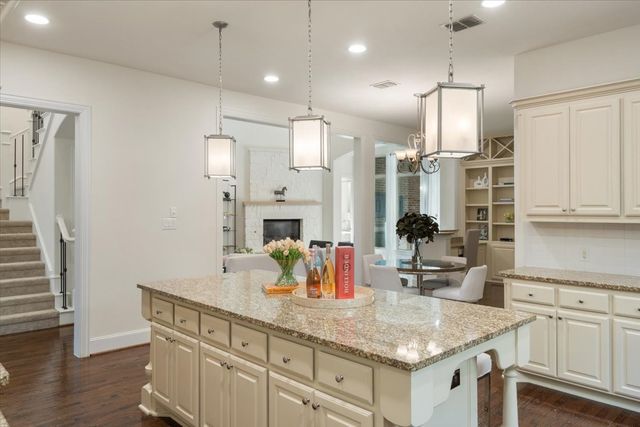 2709 Damsel Bella Boulevard, Lewisville, TX 75056