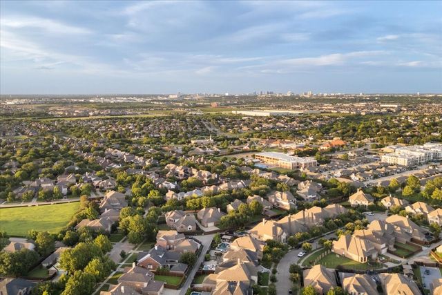2709 Damsel Bella Boulevard, Lewisville, TX 75056