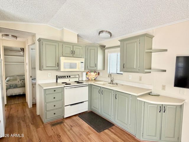 111 S GREENFIELD Road 294, Mesa, AZ 85206