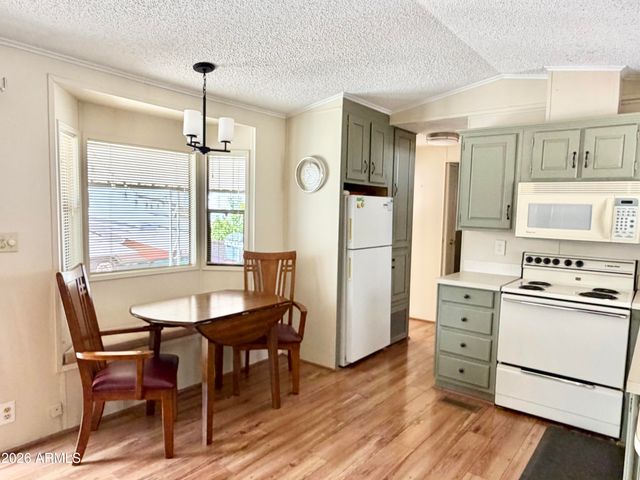 111 S GREENFIELD Road 294, Mesa, AZ 85206