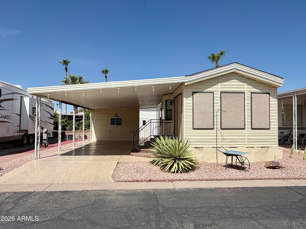 111 S GREENFIELD Road 294, Mesa, AZ 85206 — photo 2