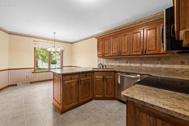 7519 W Mallory WAY, Franklin, WI 53132