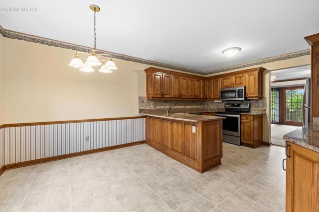 7519 W Mallory WAY, Franklin, WI 53132
